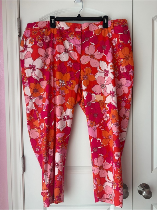 Talbots Pants - Talbots Pink & Orange Floral Perfect Crop Pant